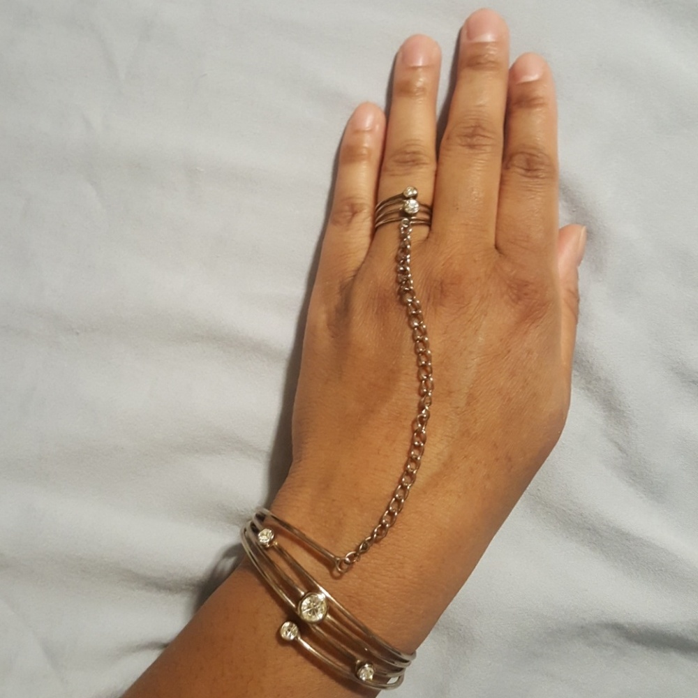 Bracelet with ring
